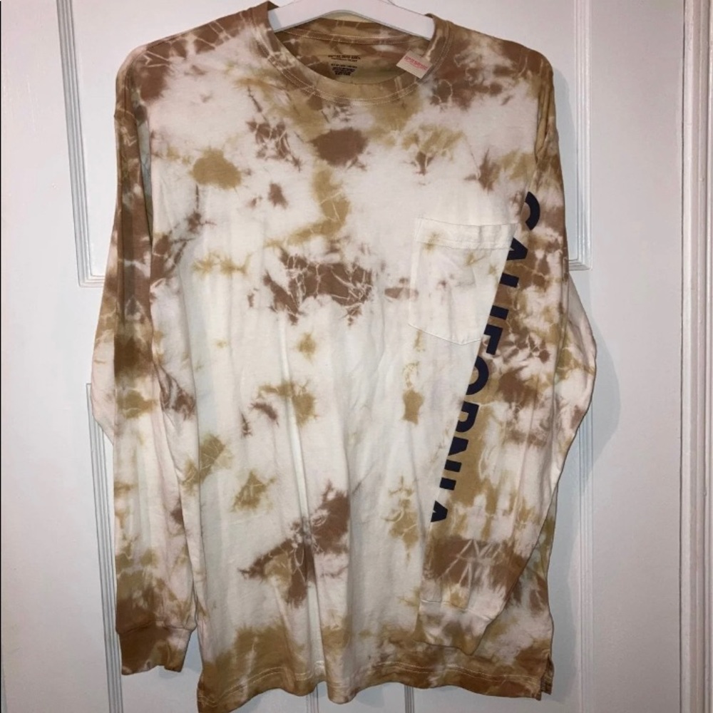 Nwt PINK campus long sleeve